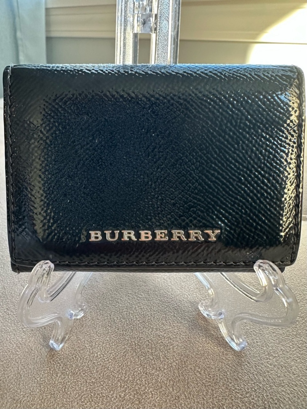 Burberry Two-Fold Bi-Fold Wallet / Card Holder- EUC- Black Unisex